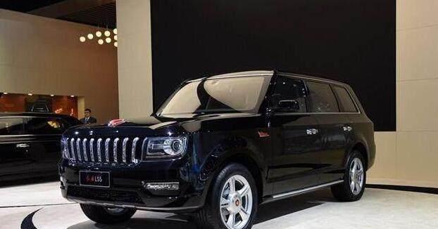 红旗终于放低身价出国民车, 新SUV比汉兰达便宜, 车标太亮眼!