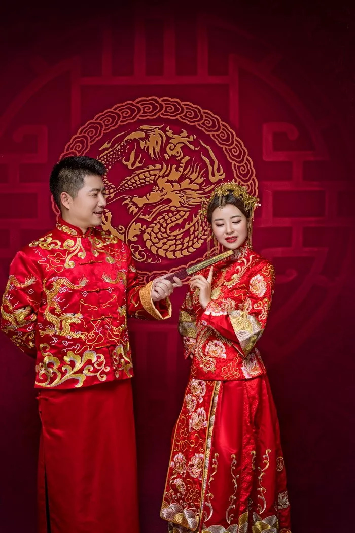 唐装婚纱照_唐装婚纱照图片大全