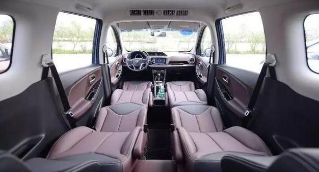 日产出7万高性能MPV欲收拾宝骏730, 这座椅可变房车!