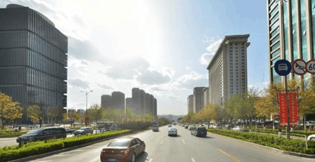 直击印度游客对中国的看法 他们感叹 在这些方