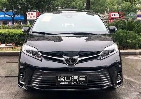 2018款丰田塞纳新车到店 最低39.8万起