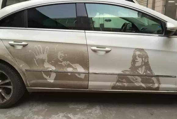 汽车如果在灰尘较多的路面上行驶后，最好清洗喷油嘴！