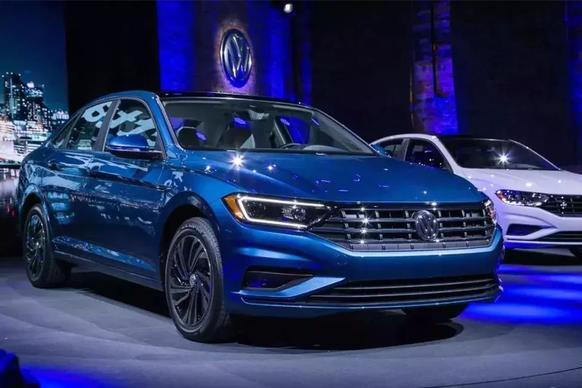 曾经的思域死对头，如今升级换代重新出山，才卖11万？