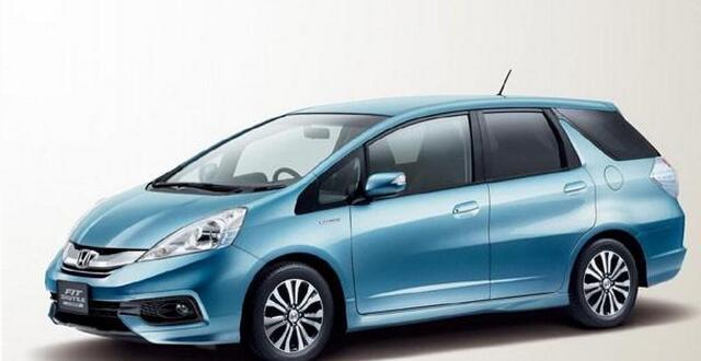 被称为飞度旅行版, 配七座全景天窗, 只卖8.7万