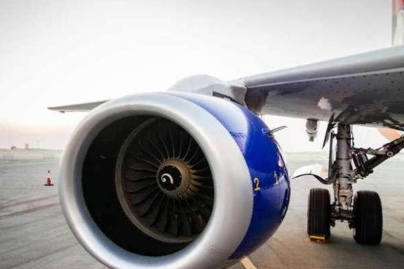 加满航空燃油“锐志”, 百公里加速会怎样呢？结局让人没想到！