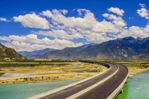 拉林高速即将开通竟然还不收费,318国道上的景观长廊,赶紧来