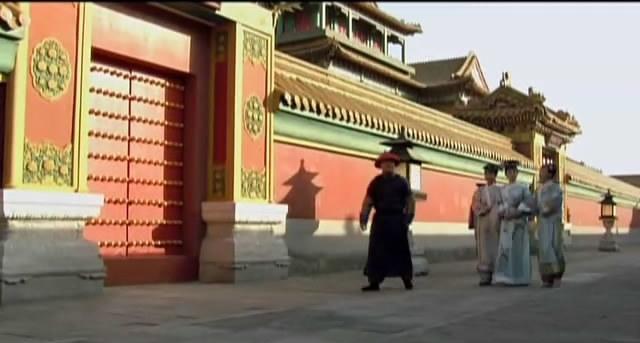 宫,一个小太监的话就暗示了甄嬛孩子的名字!