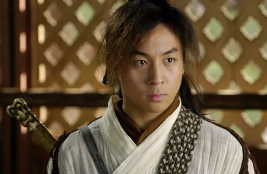 演“展昭”四位男星,赵文卓垫底,释小龙排第二,第一本色出演