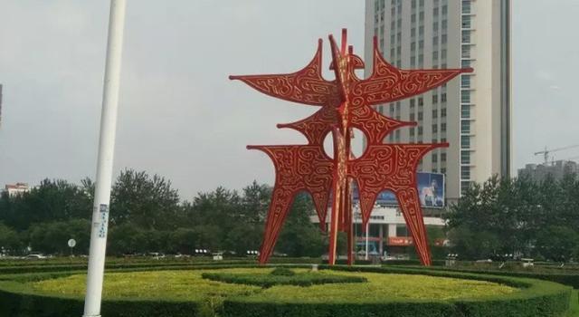 河南经济发展最快的4个城市, 两座很强, 两座却