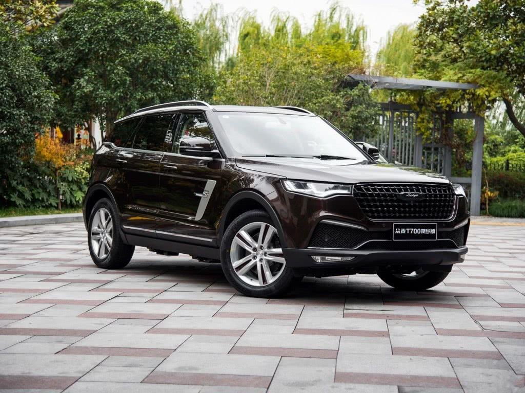 车重1.8吨，轴距2.9米，配1.8T＋6DCT油耗8.7，顶配不足14万！