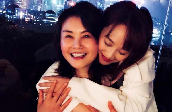 蓝盈莹为什么跟妈妈姓? 曾澄清自己并不是蓝天