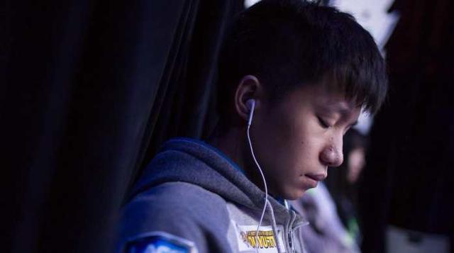 LOL电竞名言NMSL上热搜榜?网友看了之后,