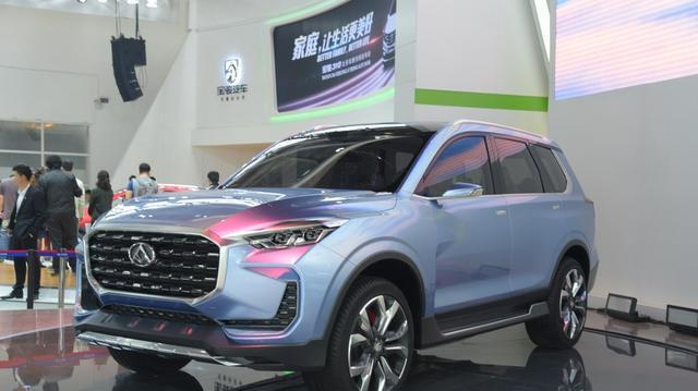 国产SUV, 尺寸超Q7, 比传祺GS8更惊艳, 底盘同级H9