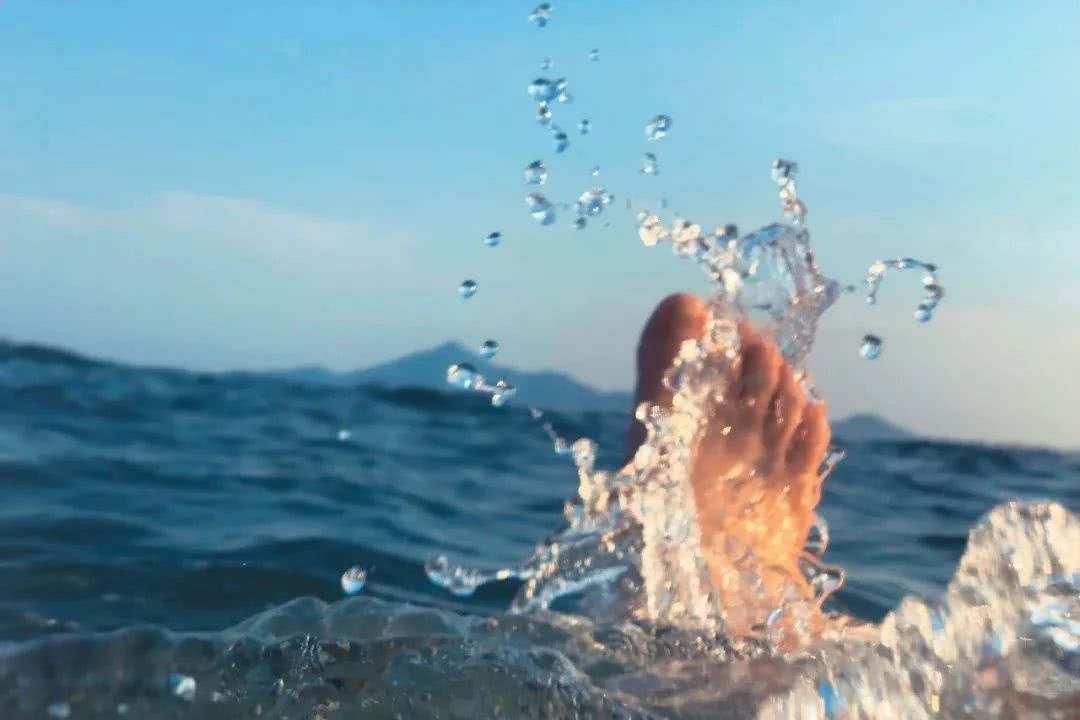 这座网红C位海岛，电影爱拍，海滩美爆，南京出发高铁可达！