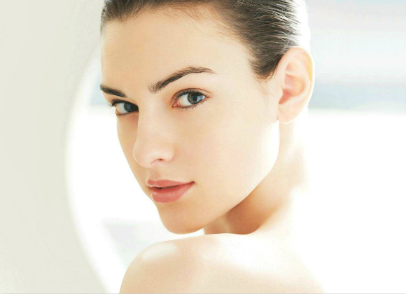 激素脸角质层受损会有什么症状 敏感肌肤皮肤