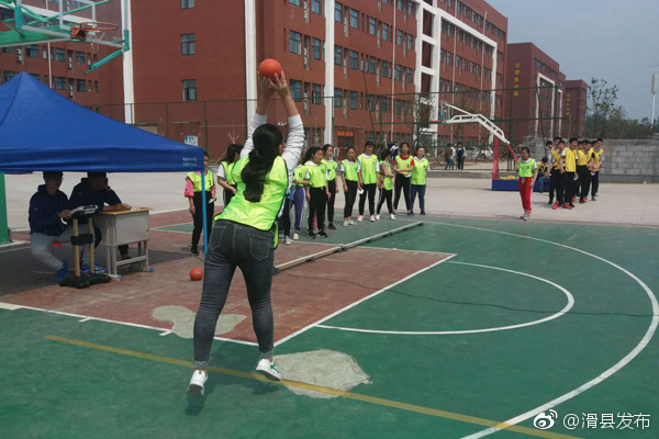 2018年滑县中招体育考试圆满结束