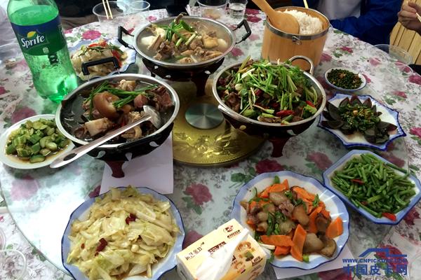 试驾花絮 土家族幺妹上了我的皮卡