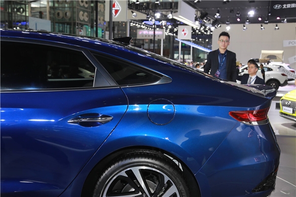 LAFESTA终于有中文名字了，新车或十月中旬上市销售！