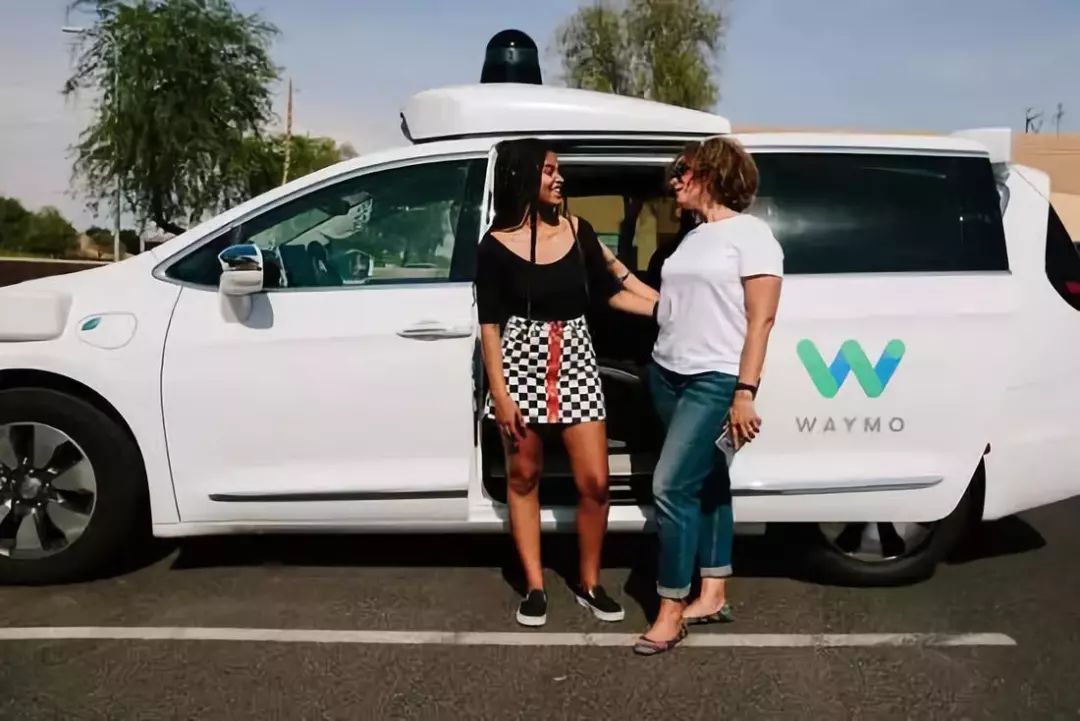 加州发放首张真·无人车许可证，Waymo不用人类司机也可上路