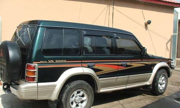 三菱帕杰罗全新款正式上市, 上得了高原下得了大坑, 7座36万入手