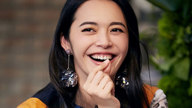 娱乐圈最丑女星排行:凤姐实至名归,而她却是饱受争议的国际名模