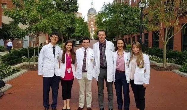 高考状元被美国11个名校拒绝,8年后是这样!网