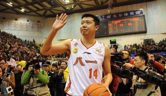 08奥运男篮阵容今何在--一人当主席,两人在坚持