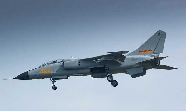 外媒: 中国今年估计会同时服役8架歼16, 完美的