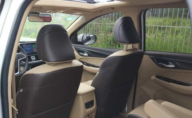 放弃了传祺GS4 壮着胆子提了“国民MPV” 结果朋友纷纷点赞