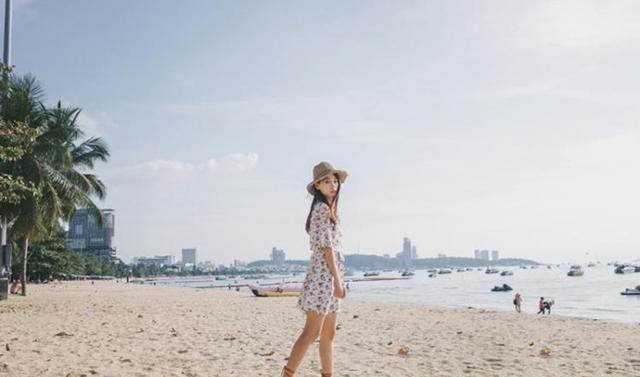 荷叶边连衣裙，让你夏季赚足回头率，女神都爱第5款