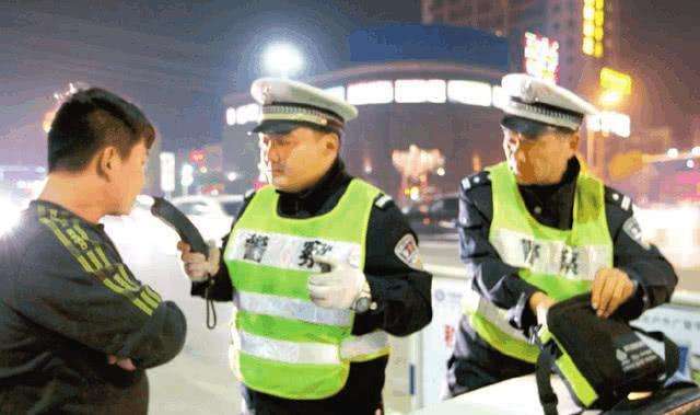 2018新交规: 喝酒没开车也算酒驾, 不管有没有