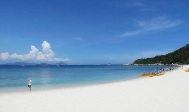 中国面积最大的省,比新疆还要大很多,最南部的