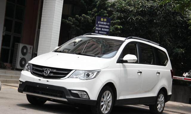 农村小伙提宝马730, 女方听成“宝骏”, 闹分手