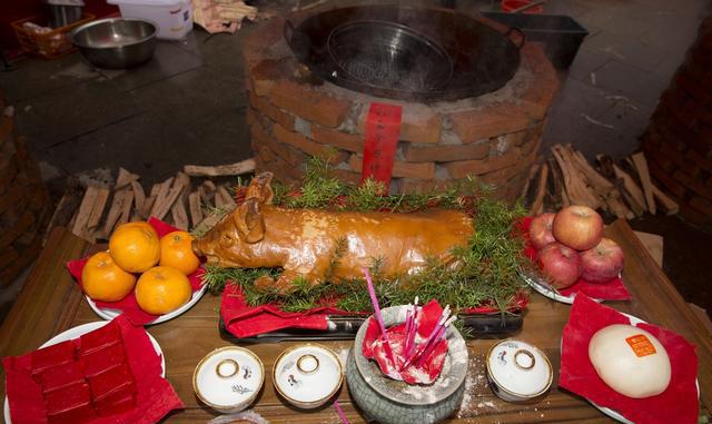 灶神是男是女?给灶王爷上供有什么讲究?平时