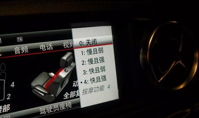 有了奔驰敞篷大跑车,炸街再也不用愁