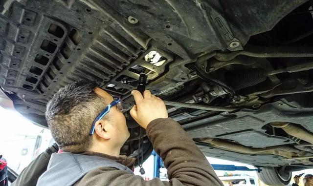 有了奔驰敞篷大跑车,炸街再也不用愁