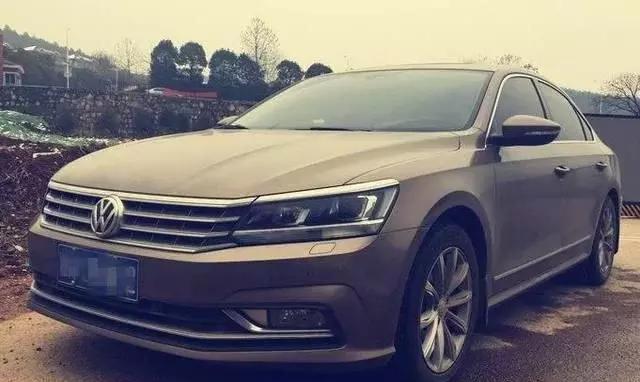 都叫我买新速腾，钱不够贷款买了这辆，连修车的师傅都夸我懂行！