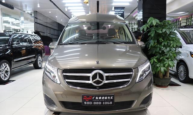 琥珀金外观奔驰V级房车全新亮相，极缺资源，全国限量仅此一台！