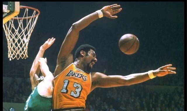 上古神兽张伯伦放在现在的NBA是什么水平?