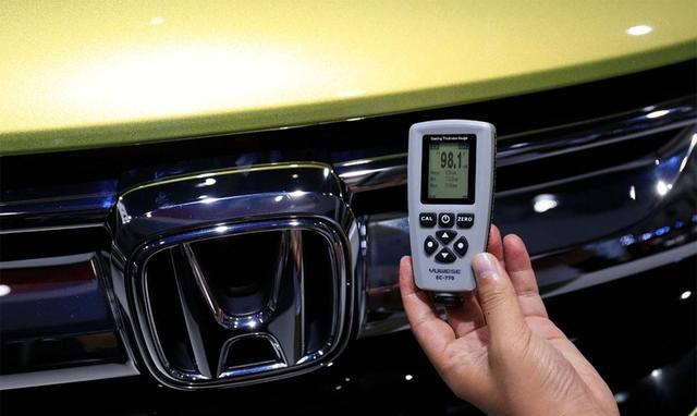 中日韩较为热门的紧凑型SUV进行实测，实测项目是漆面厚度