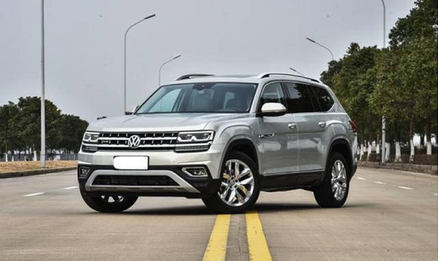 新款“普拉多”终于有劲了! 2.0T一上, 这才是真正的霸道!