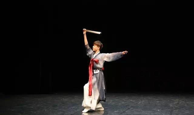 西藏—红色传承激发前进力量