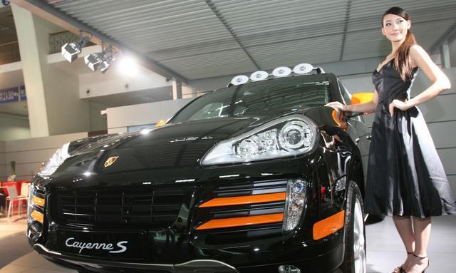 全新一代保时捷卡宴起步暴涨11万