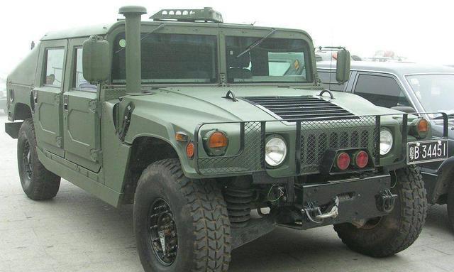 国产车=廉价? 这6台国产豪车, 一脚油门一顿饭没了