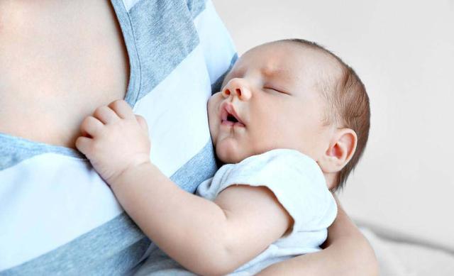 为什么刚出生的宝宝都很丑?原来是这3个原因