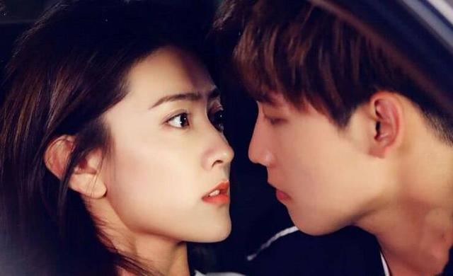 邢昭林梁洁戏里真吻