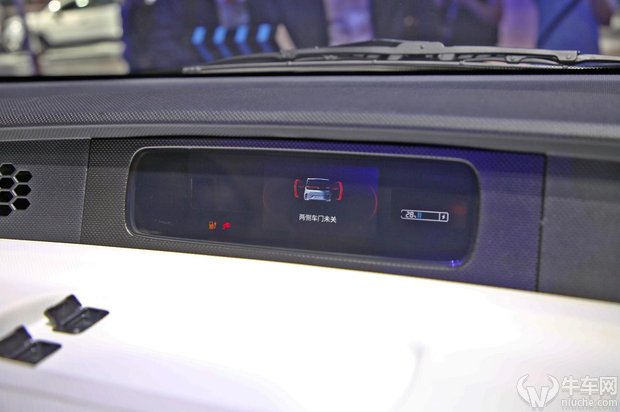 广州车展：陆地小精灵 尼欧Ⅱ电动微型车车展实拍