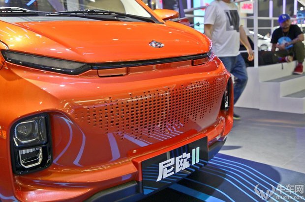 广州车展：陆地小精灵 尼欧Ⅱ电动微型车车展实拍