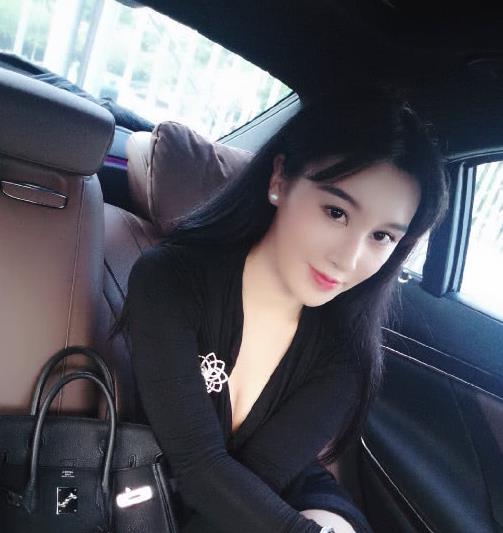 她是北京师范大学校花，因为一张照片大火，如今已是霸道女总裁！