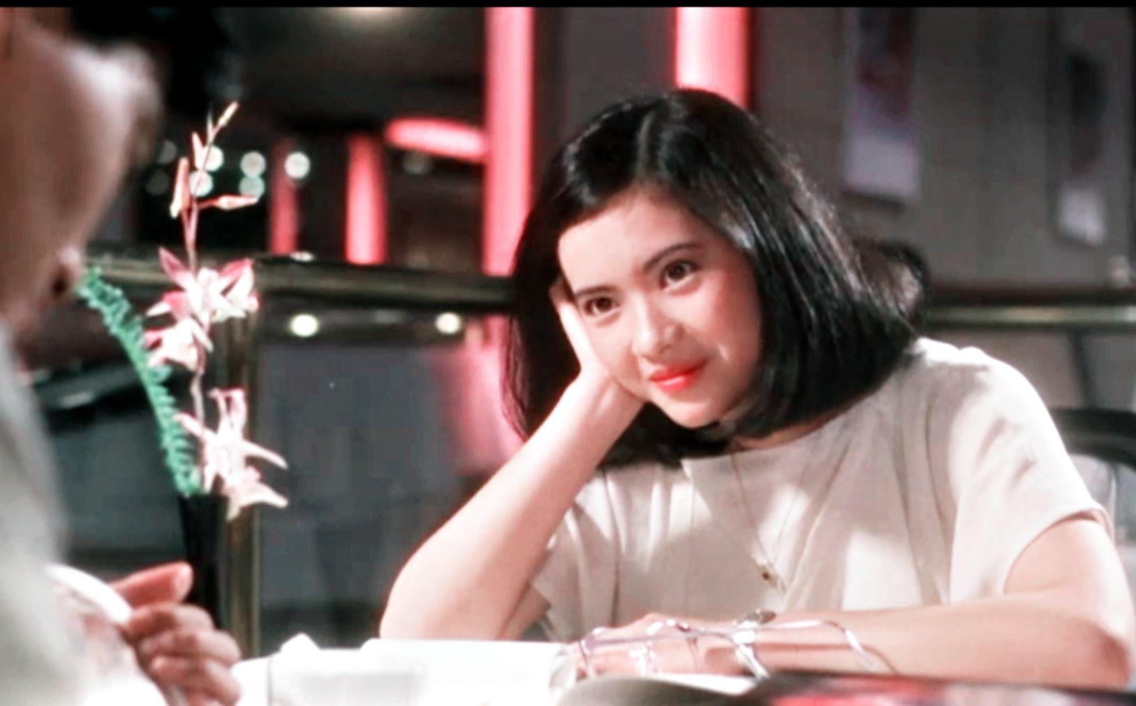 蓝洁瑛当年被强奸后精神失常，真凶被曝后，所有人看清了刘德华